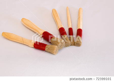 Brush Kit with Wood Handle Brush Kit with Wood Handle 72399101