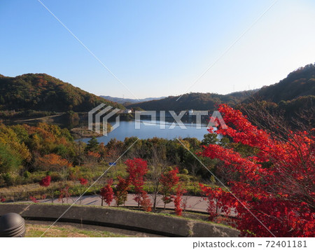 Fukutomi Dam seen from Road Station Lakeside Village Fukutomi 72401181