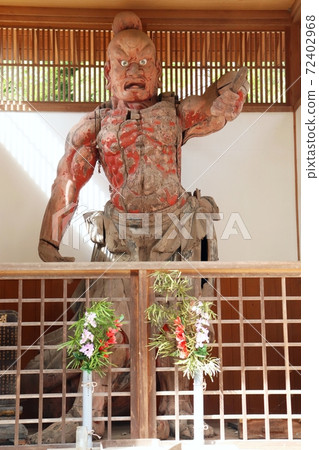 Inasa Shrine Daishido Nio Statue 72402968