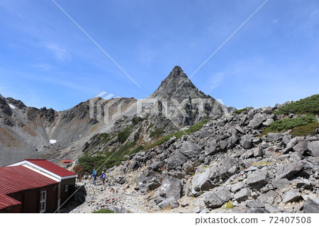 Yarigatake seen from the vicinity of Hutte Oyari 72407508