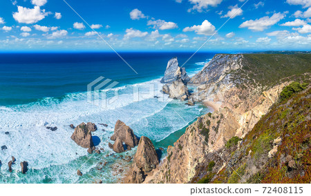 Atlantic ocean coast in Portugal Atlantic ocean coast in Portugal 72408115