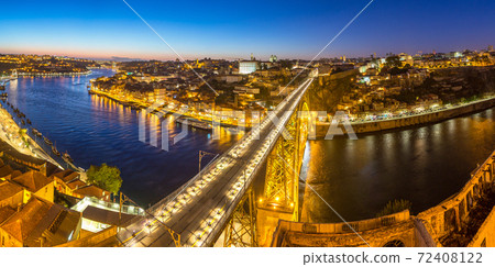Dom Luis Bridge in Porto Dom Luis Bridge in Porto 72408122