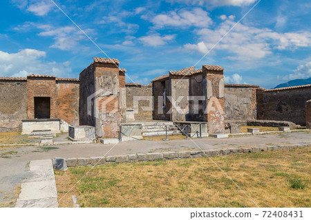 Pompeii city in Italy 72408431
