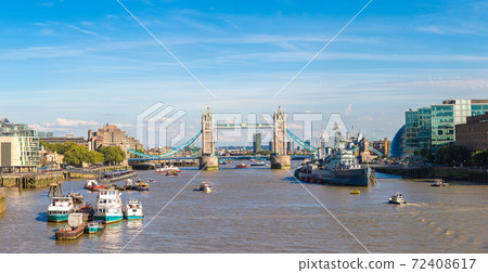 Tower Bridge and HMS Belfast warship in London 72408617