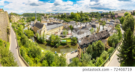 Panoramic cityscape of Luxembourg Panoramic cityscape of Luxembourg 72408719
