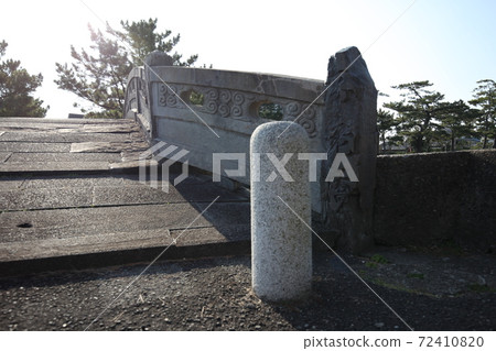 永恆的橋樑 72410820