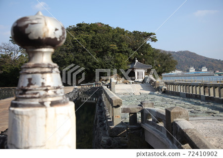 永恆的橋樑 72410902