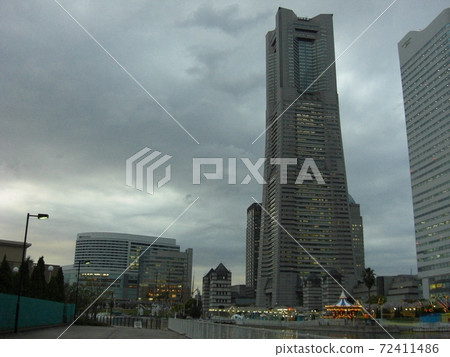 Landmark Tower Landmark Tower 72411486
