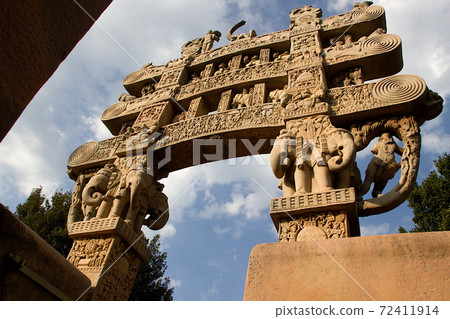 Torana at  Stupa in Sanchi 72411914