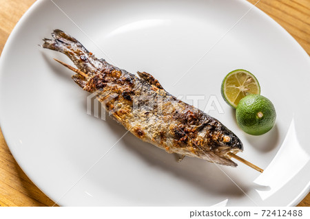 Photo of grilled sweetfish with salt 72412488