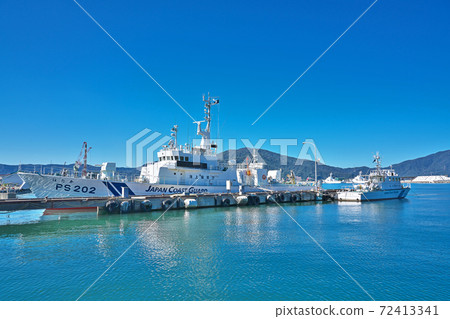 [Patrol boat anchored at Tsuruga Port] Tsuruga City, Fukui Prefecture 72413341