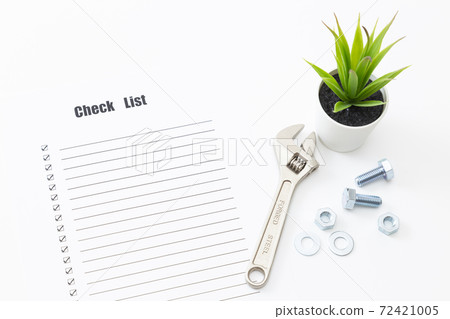 Tools and checklist 72421005