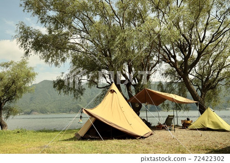 Camp Camp 72422302