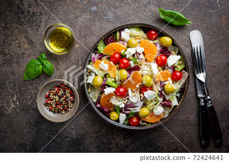 Mixed salad leaves Mixed salad leaves 72424641
