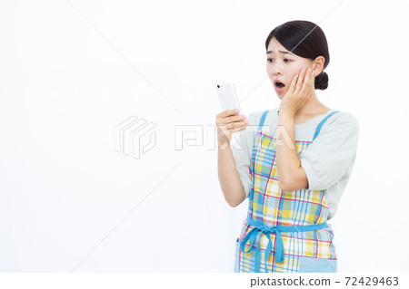 30s housewife white background portrait 72429463