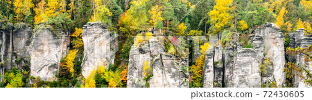 Colorful autumn landscape and sandstone rocks 72430605