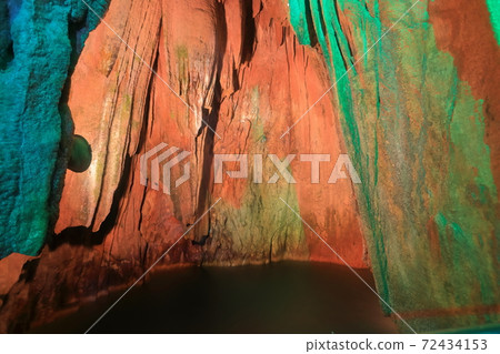 [Okayama Prefecture] Ikurado Cave Oto no Taki 72434153