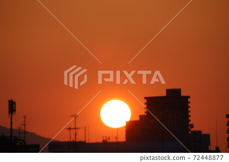 Sunset in Hokkaido-The setting sun-02 72448877
