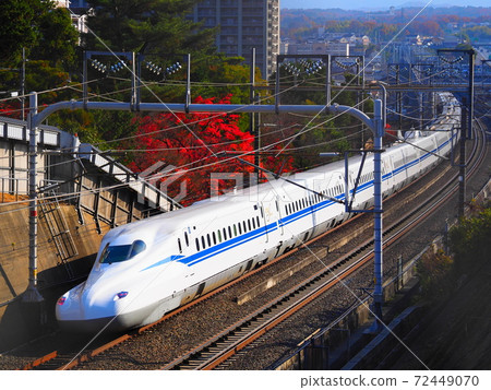 大津市八里山新幹線N700S J8隊形 72449070