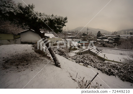 正陵谷，雪景，小巷，冬天 72449210
