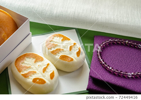 Buddha steamed bun Buddha steamed bun 72449416