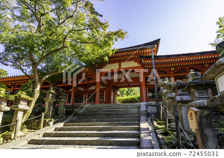 奈良縣奈良市春日大社京成門 72455031