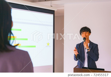 舉行具有社交距離的研討會[Corona的新常識] 72455317
