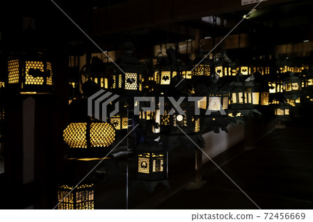 Kasuga Taisha Fujinaminoya Mantoro Reproduction Nara City, Nara Prefecture 72456669