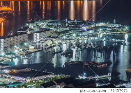 Sasebo night view 72457071