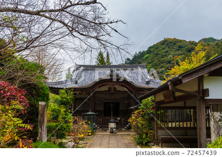 奈良縣秋天的長谷寺 72457439