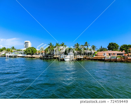 Luxury mansion in exclusive part of Fort Lauderdale Luxury mansion in exclusive part of Fort Lauderdale 72459449