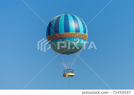 Hot air balloons flying on the blue sky Hot air balloons flying on the blue sky 72459587