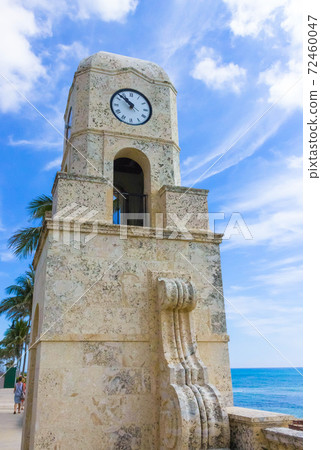 Palm Beach, Florida, USA clock tower on Worth Ave. Palm Beach, Florida, USA clock tower on Worth Ave. 72460047
