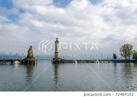 Port Entrance to Lindau Harbour, Bavaria, Germany 72464102
