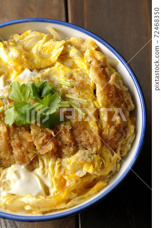 簡單和三葉碗（頂視圖） 72468350