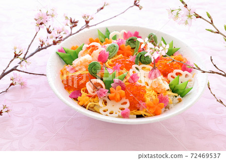 chirashi sushi chirashi sushi 72469537
