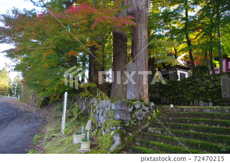 神社和寺廟 72470215