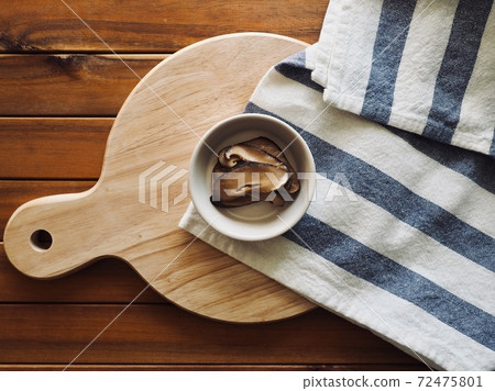 韓國傳統食品,醬油匯香菇 韓國傳統食品,醬油匯香菇 72475801