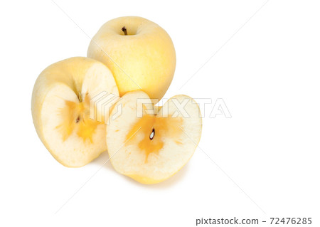 Cut apples with honey, Haruka winter love, Iwate pure apples 72476285