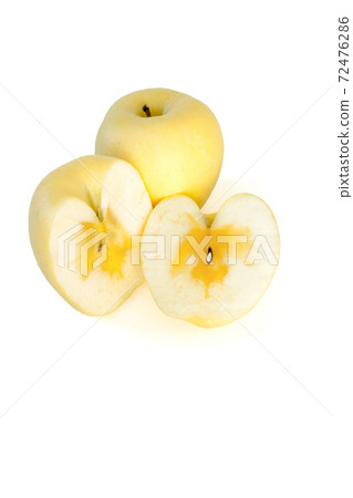 Cut apples with honey, Haruka winter love, Iwate pure apples Cut apples with honey, Haruka winter love, Iwate pure apples 72476286