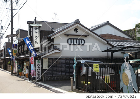 Old streets of Iga Ueno 72476622