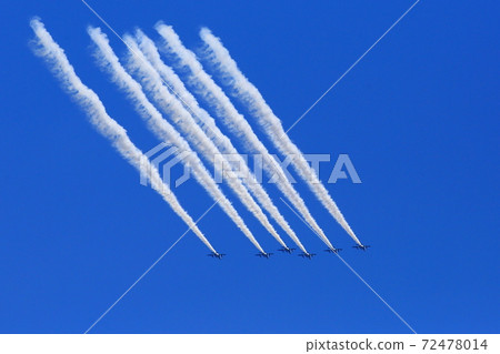Formation flight Formation flight 72478014