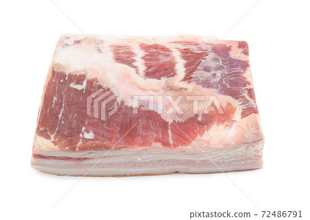 Raw pork belly with streaks 72486791