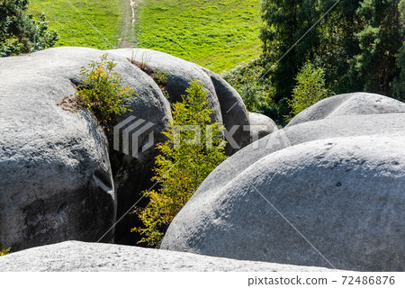 Elephant Rocks near Jitrava 72486876