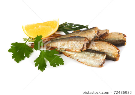 Sprats without their heads 72486983
