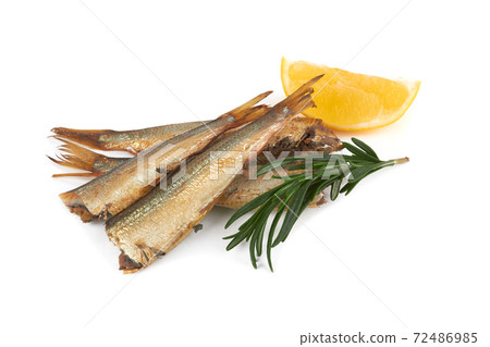 Sprats without their heads 72486985