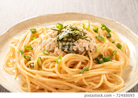 太魯閣和金槍魚麵食。 72488093