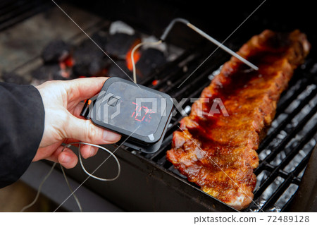 Digital Thermometer BBQ, grill, barbecue for beaf steak and spare rib ant other meat. measuring temperature Digital Thermometer BBQ, grill, barbecue for beaf steak and spare rib ant other meat. measuring temperature 72489128