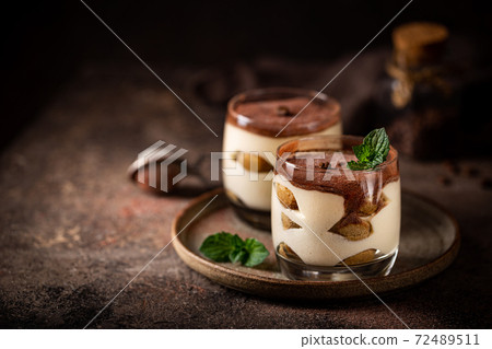 Traditional Italian dessert tiramisu 72489511