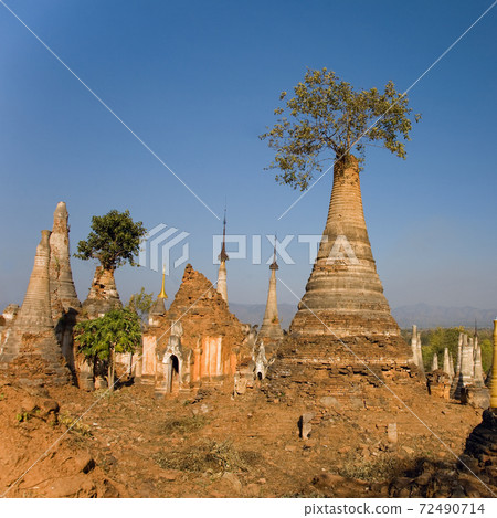 Ancient Ruins of Buddhist Stupas in Indein. Ancient Ruins of Buddhist Stupas in Indein. 72490714